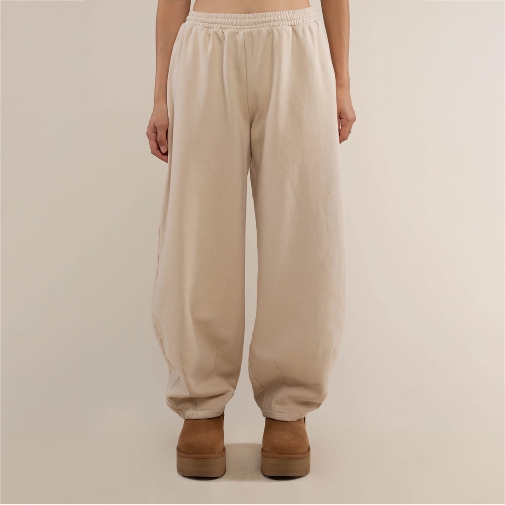 NLT Vernon 2.0 Lantern Sweatpants in Oat size M Medium